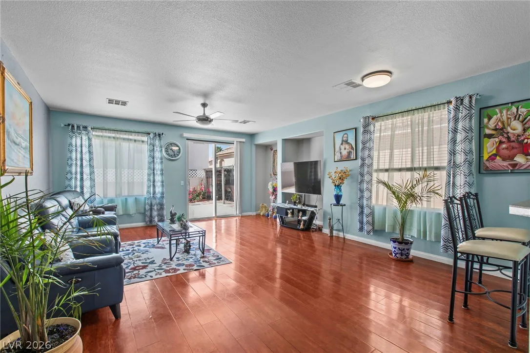 817 Bolivar Avenue — photo 4 of 24