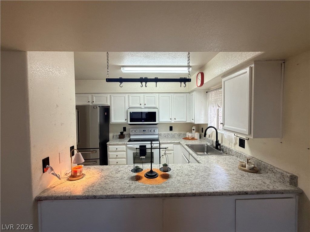 2725 South Nellis Boulevard 1163 — photo 2