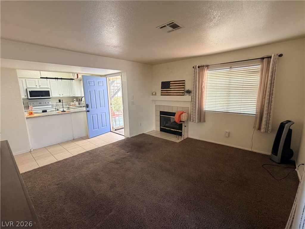 2725 South Nellis Boulevard 1163 — photo 4