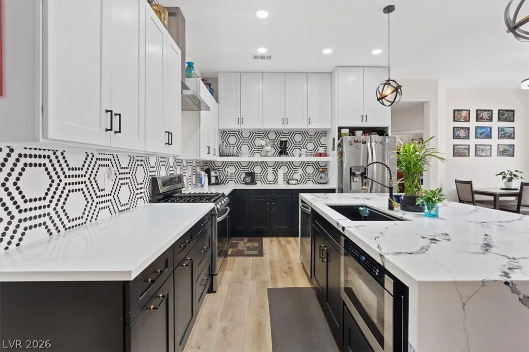 9096 Nomo Street — photo 3