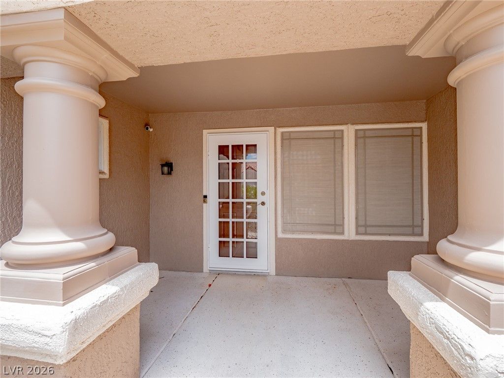 2629 Tumble Brook Drive — photo 4 of 11