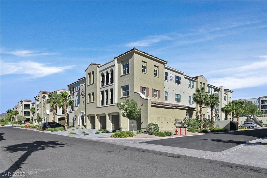 2555 Hampton Road 4306 — photo 2
