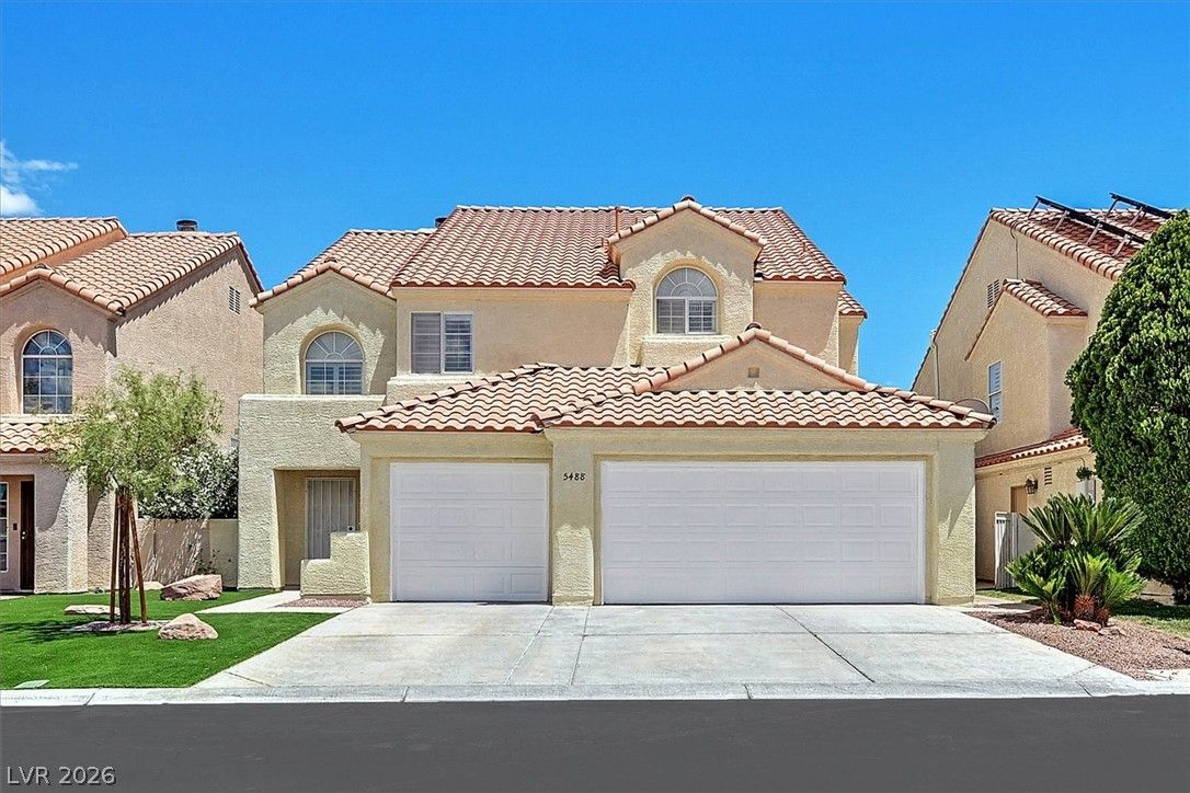 5488 Royal Vista Lane — photo 2
