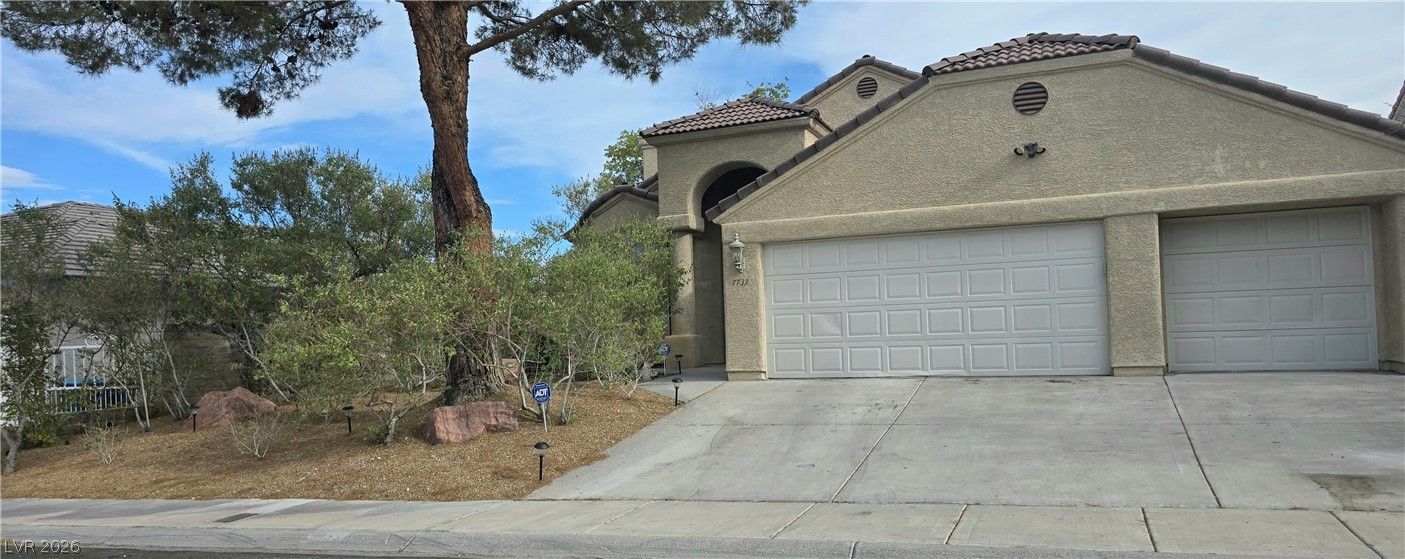 7733 Bentonite Drive — photo 2