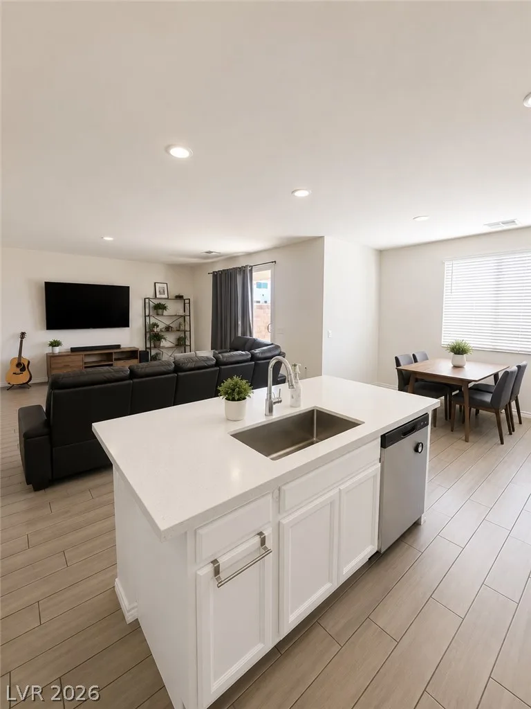 3015 Moulin Heights Street — photo 4