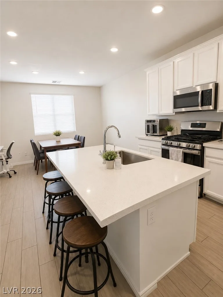 3015 Moulin Heights Street — photo 5