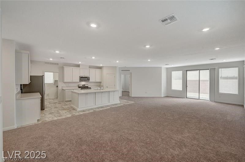 10198 Eden Mountain Street — photo 4