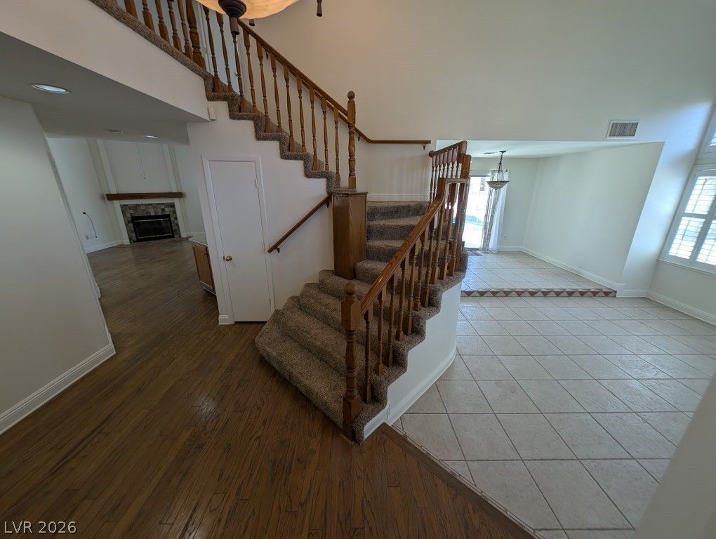 8432 Airmont Court — photo 2