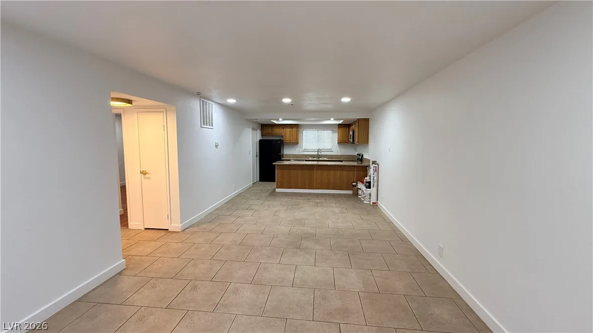 4744 West Twain Avenue A — photo 2