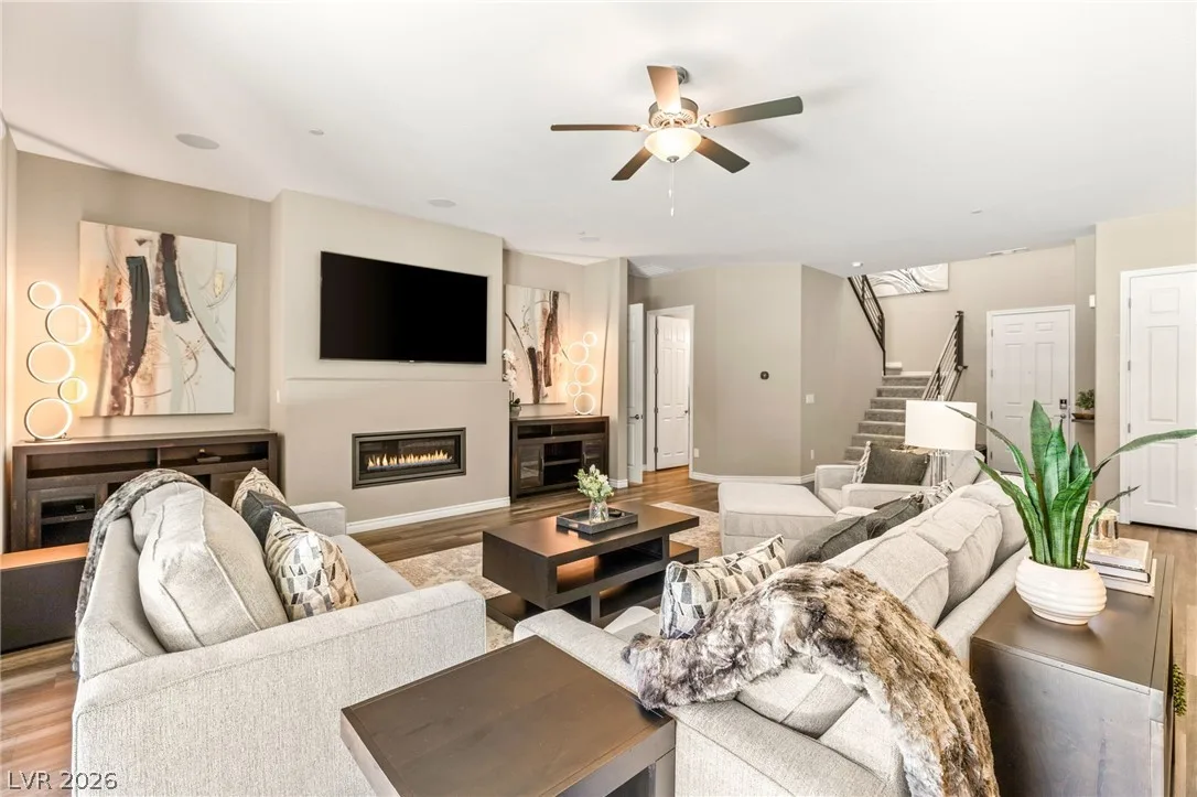 1133 Pandora Canyon Street — photo 3