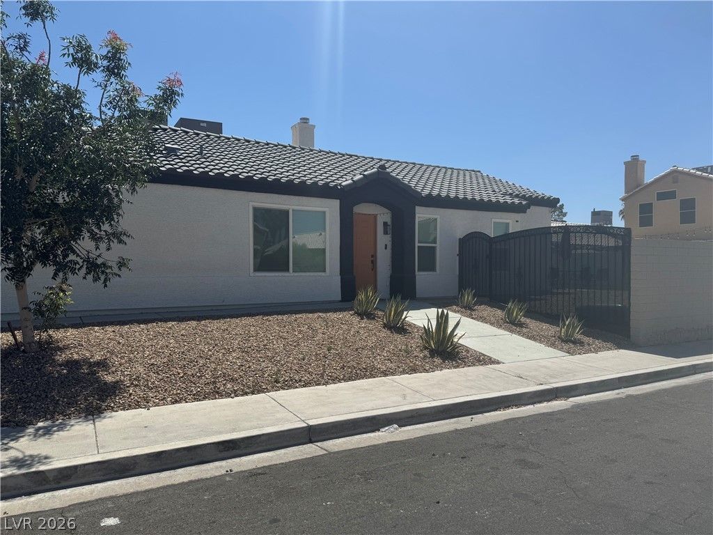 6031 Orange Hill Drive — photo 3