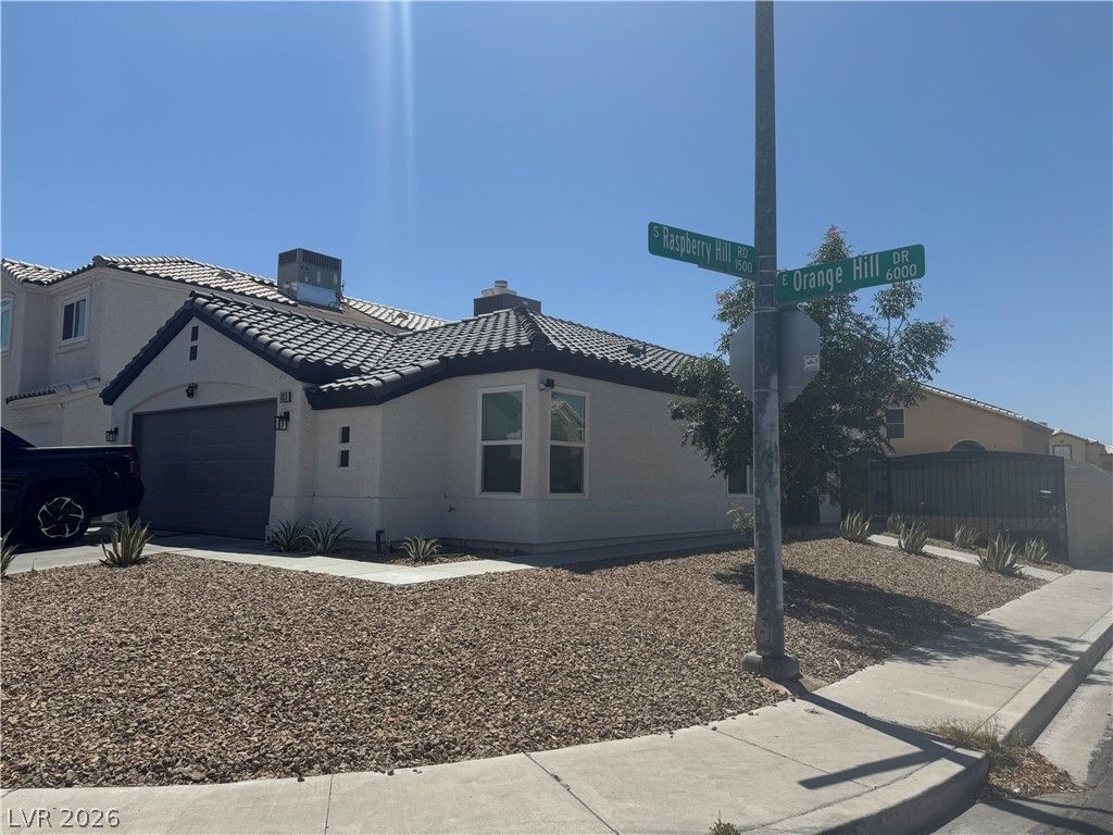 6031 Orange Hill Drive — photo 4