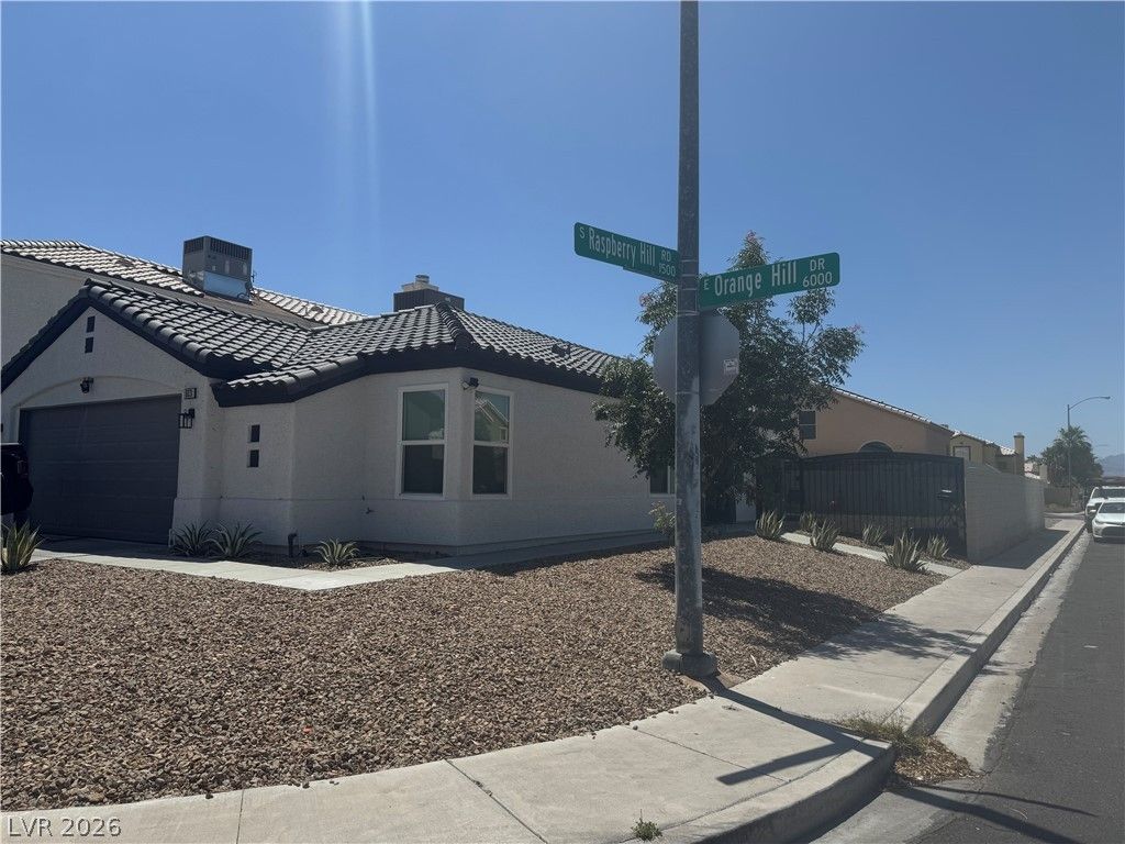 6031 Orange Hill Drive — photo 5