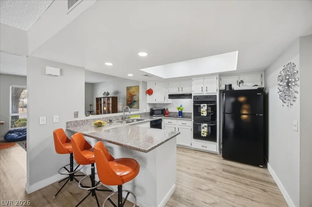 3630 McKinley Avenue — photo 4