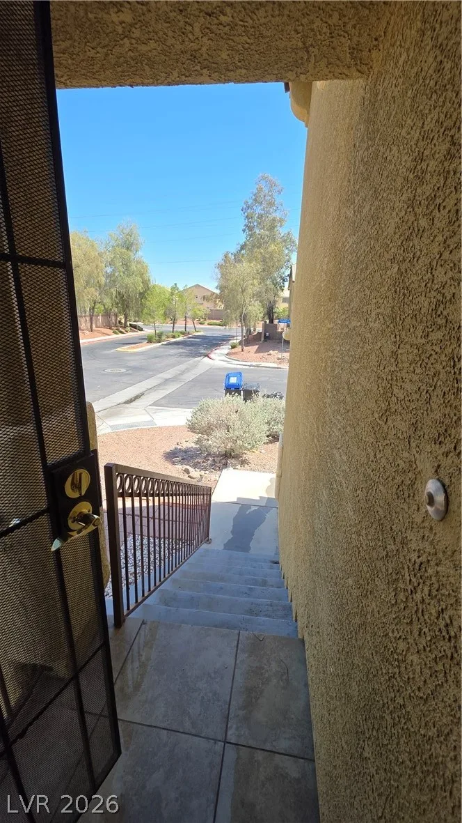 2880 Vigilante Court — photo 4