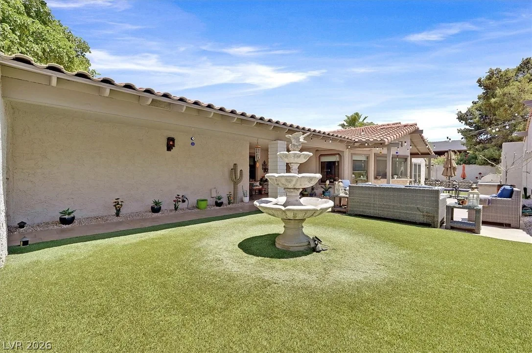 3305 Plaza Del Paz — photo 3 of 48