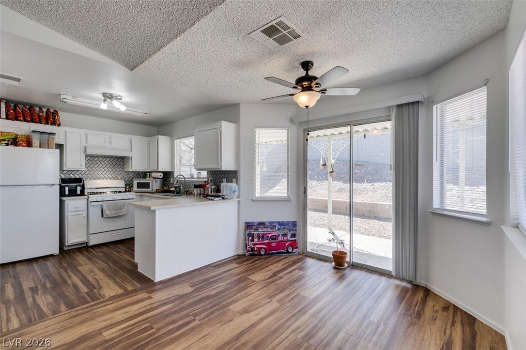 2294 Ray Kanel Drive — photo 5 of 13