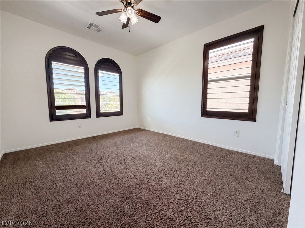 7478 Benlomond — photo 4 of 23