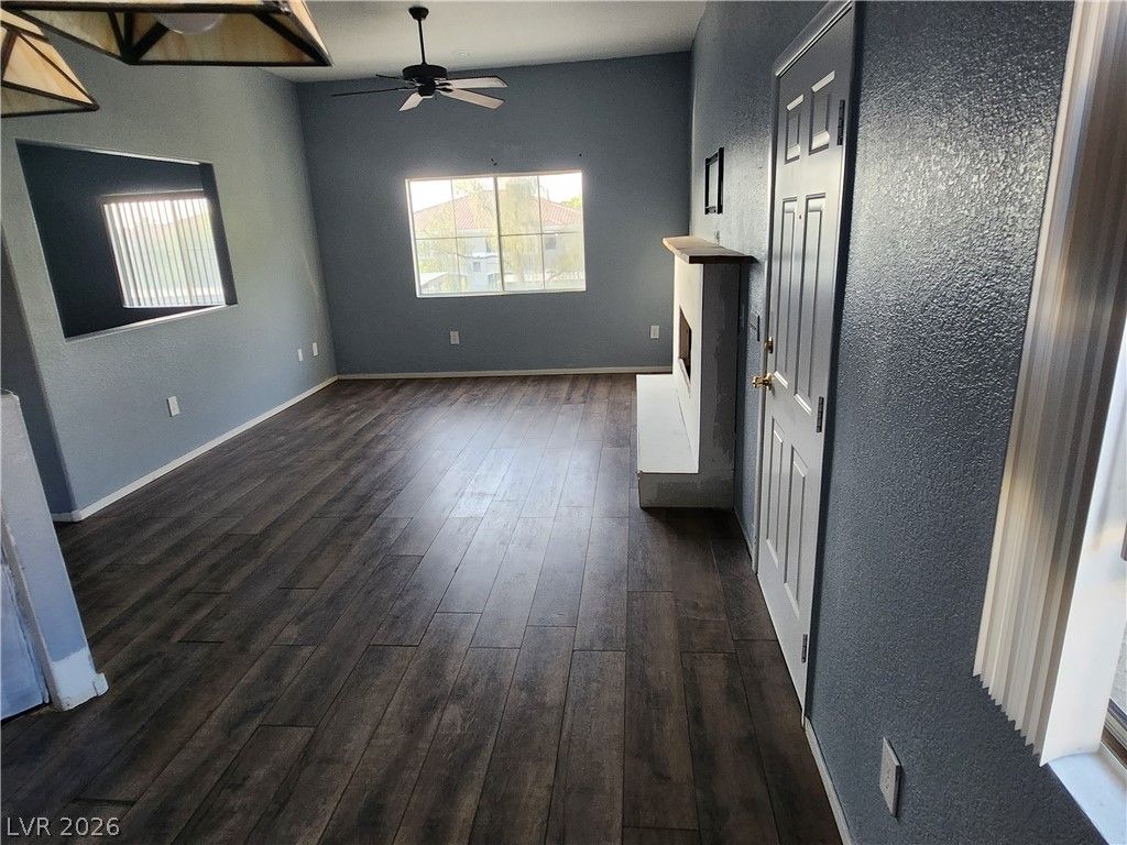 10245 South Maryland Parkway 2216 — photo 4 of 22