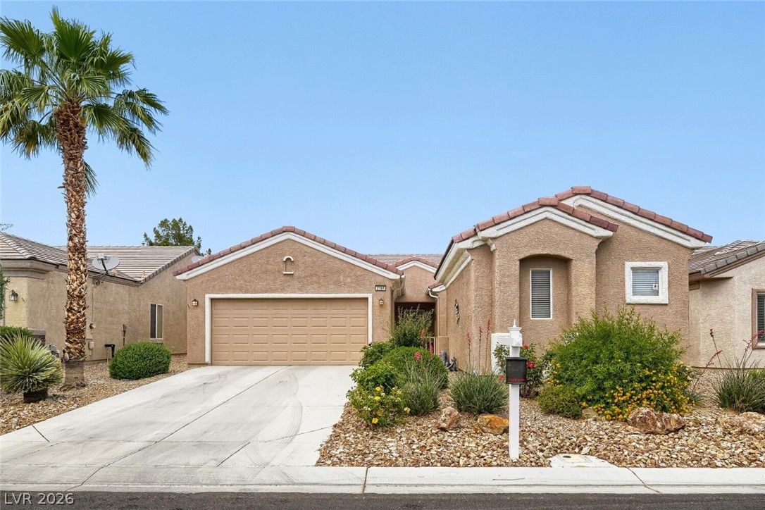 2304 Carrier Dove Way — photo 1