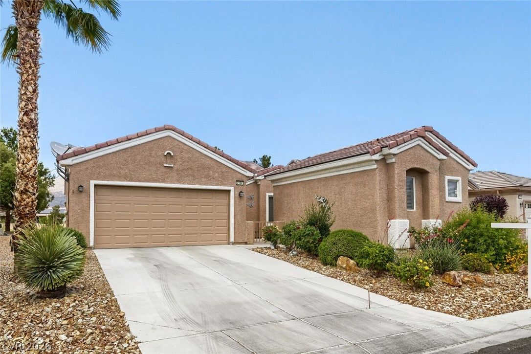 2304 Carrier Dove Way — photo 2