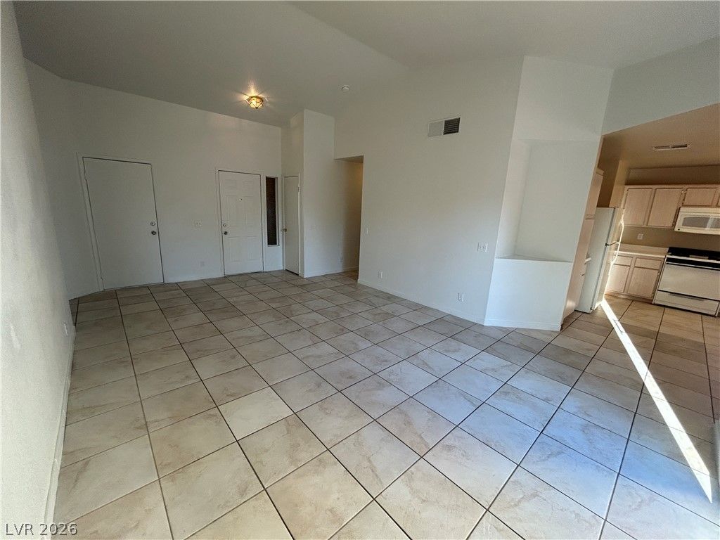 4718 Checker Way — photo 4