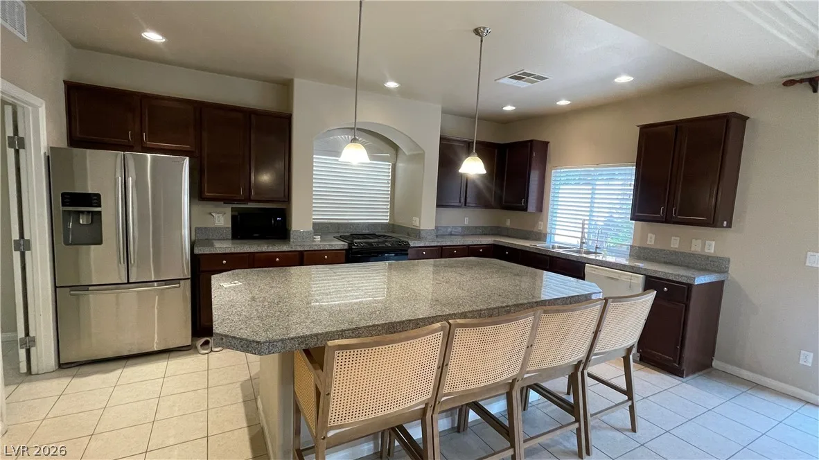 6384 Stag Hollow Court — photo 3