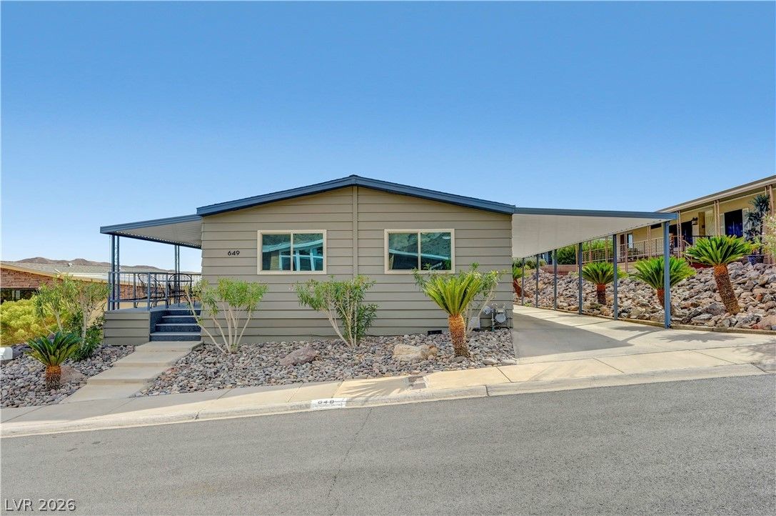 649 Mount Bona Way — photo 3