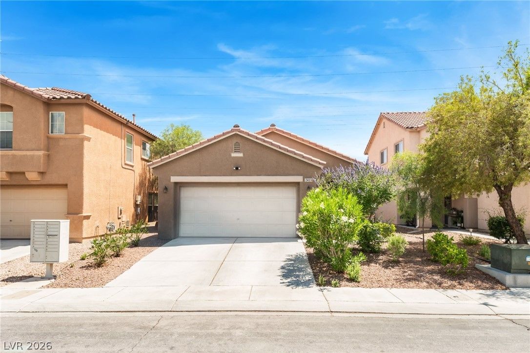 2409 Cockatiel Drive — photo 2