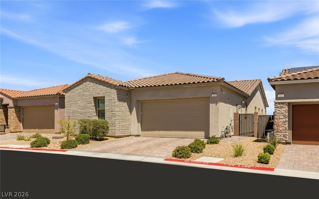 214 Little Haystack Drive — photo 2 of 33