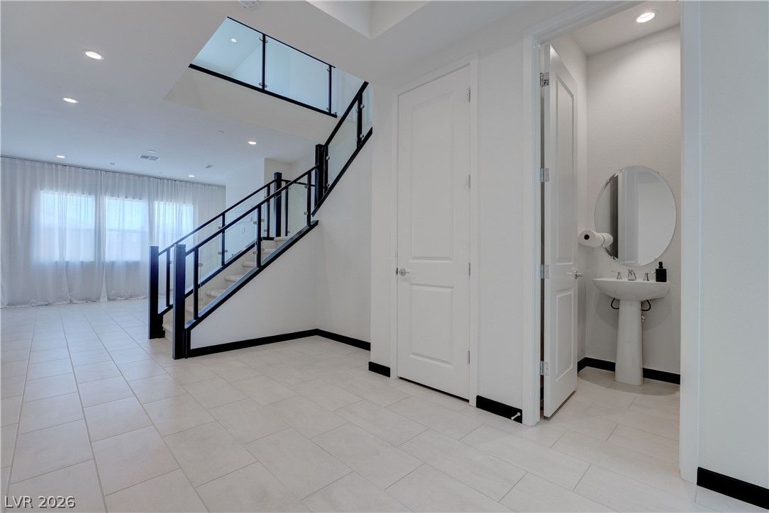 10446 Vista Argento Avenue — photo 4