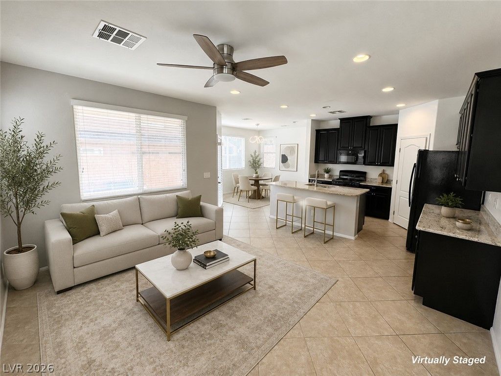 9325 Golden Lad Avenue — photo 3