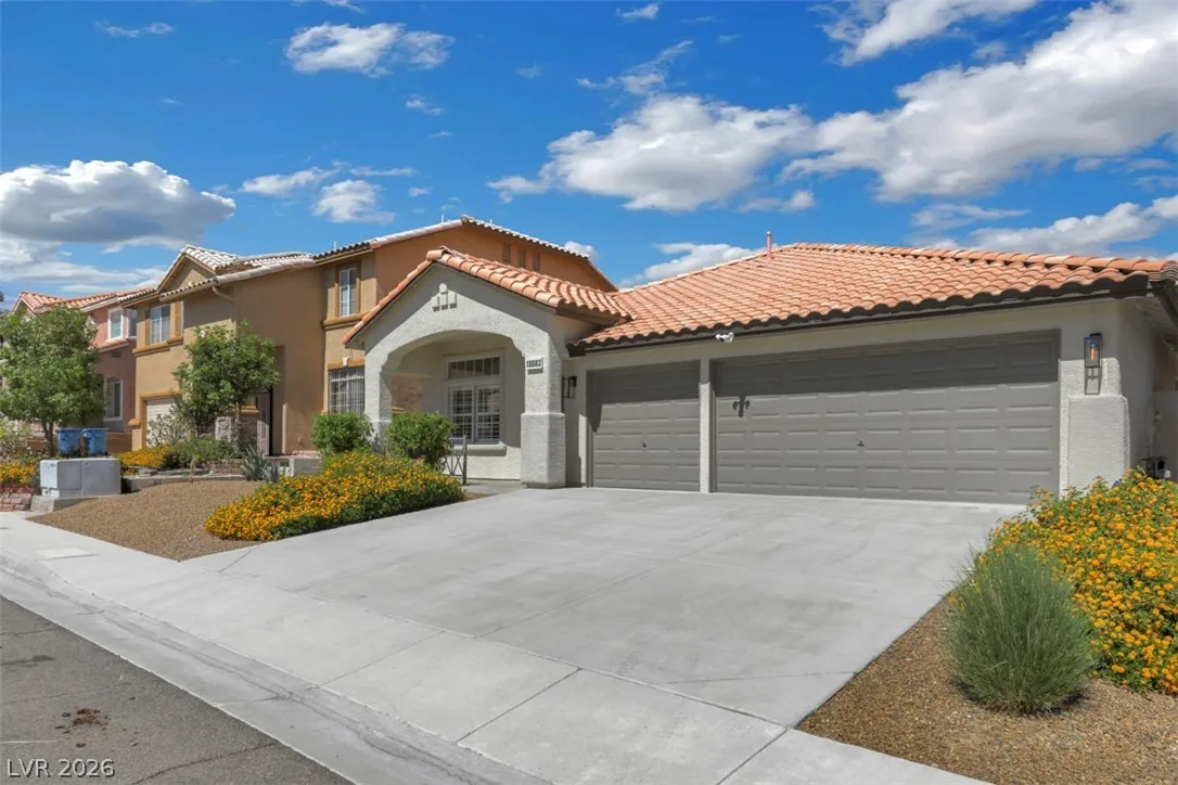 10082 Prairie Dove Avenue — photo 3