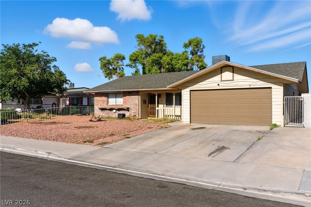 613 Biljac Street — photo 4