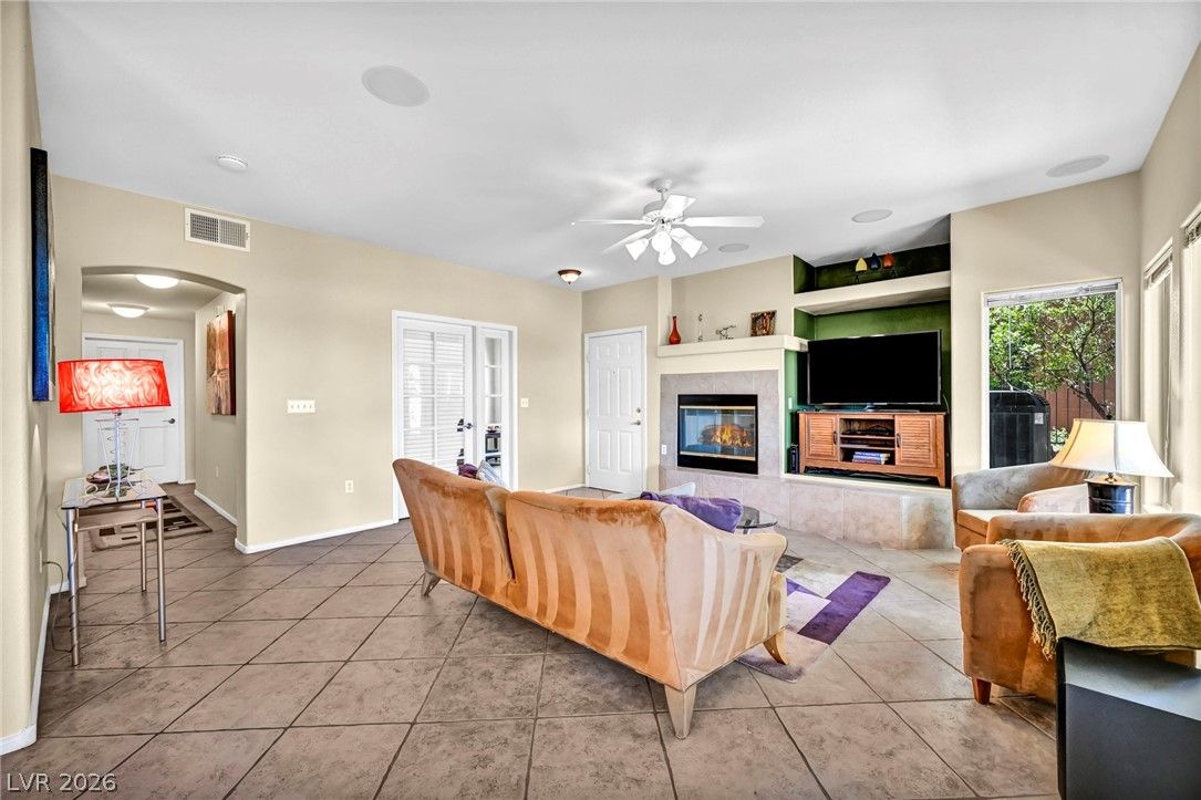 10730 Amber Ridge Drive 101 — photo 4 of 31
