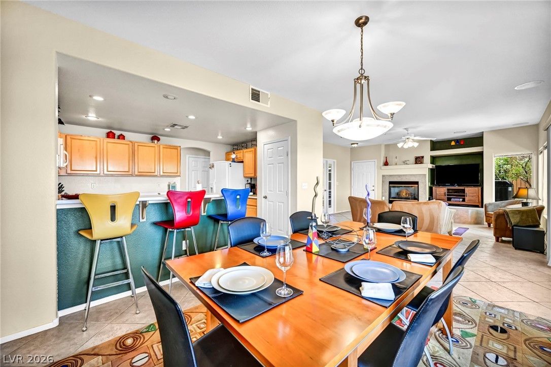 10730 Amber Ridge Drive 101 — photo 5 of 31