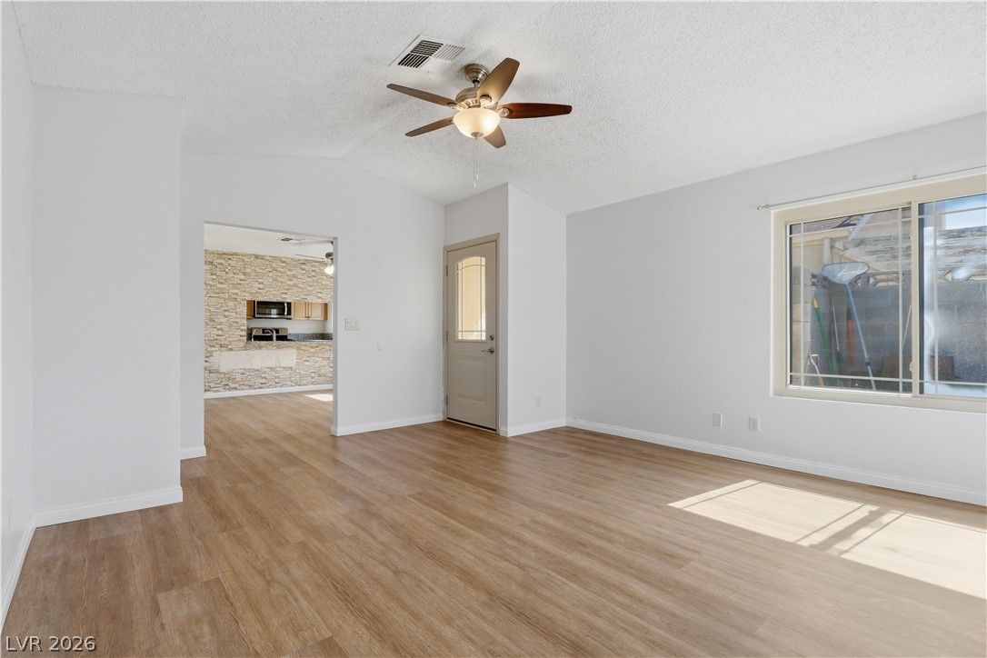 6811 Mangrum Circle — photo 5
