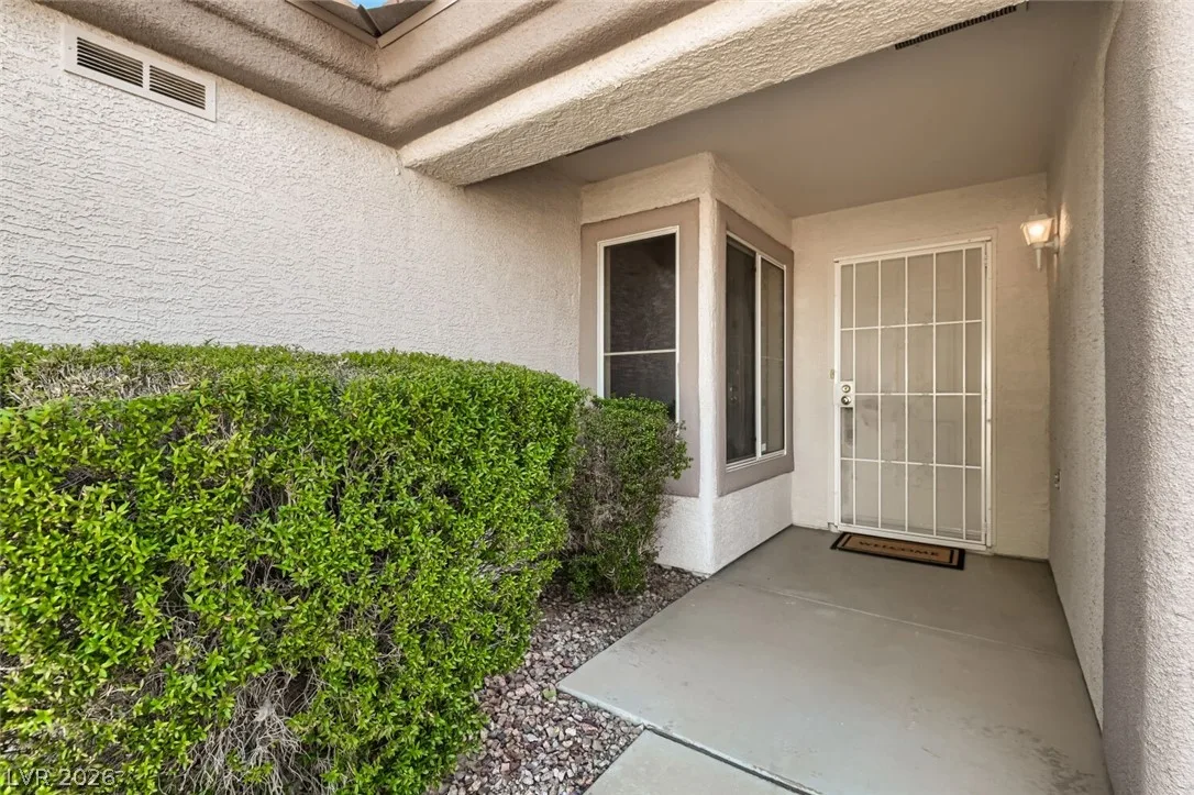 431 Golden State Street — photo 3