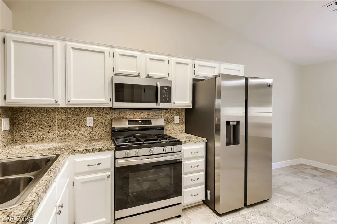431 Golden State Street — photo 4