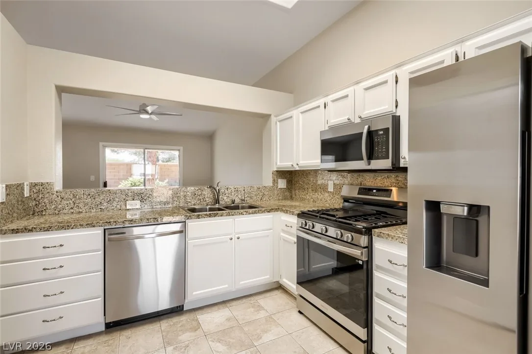 431 Golden State Street — photo 5