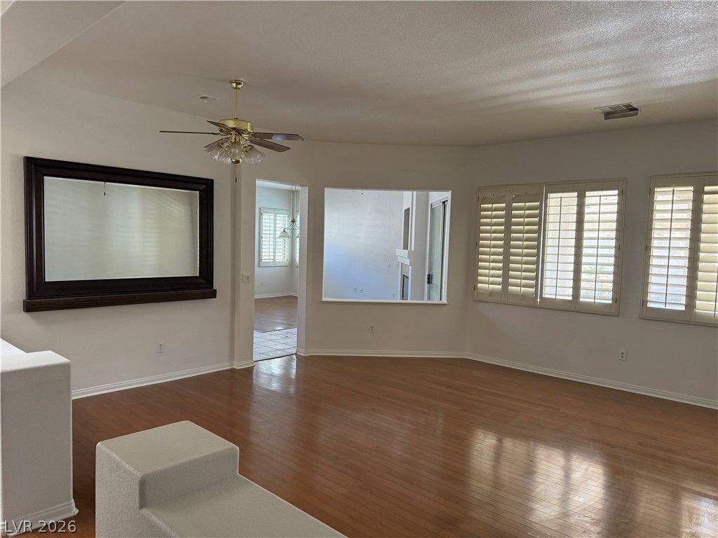 6389 Elizabethtown Avenue — photo 3