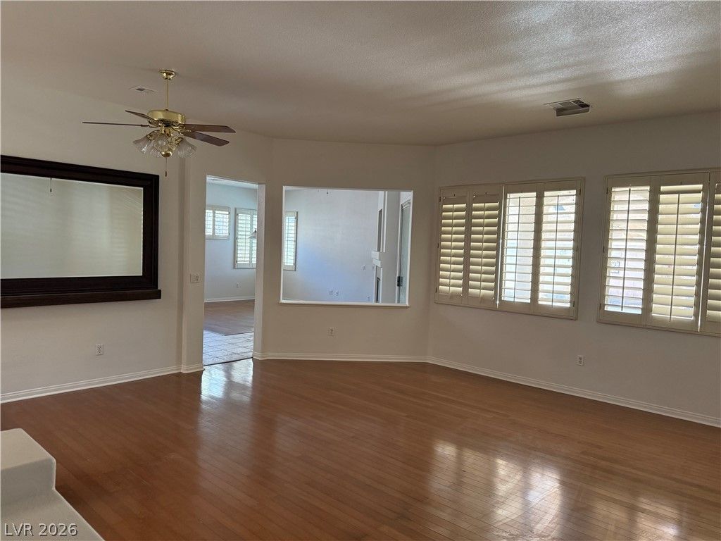 6389 Elizabethtown Avenue — photo 4