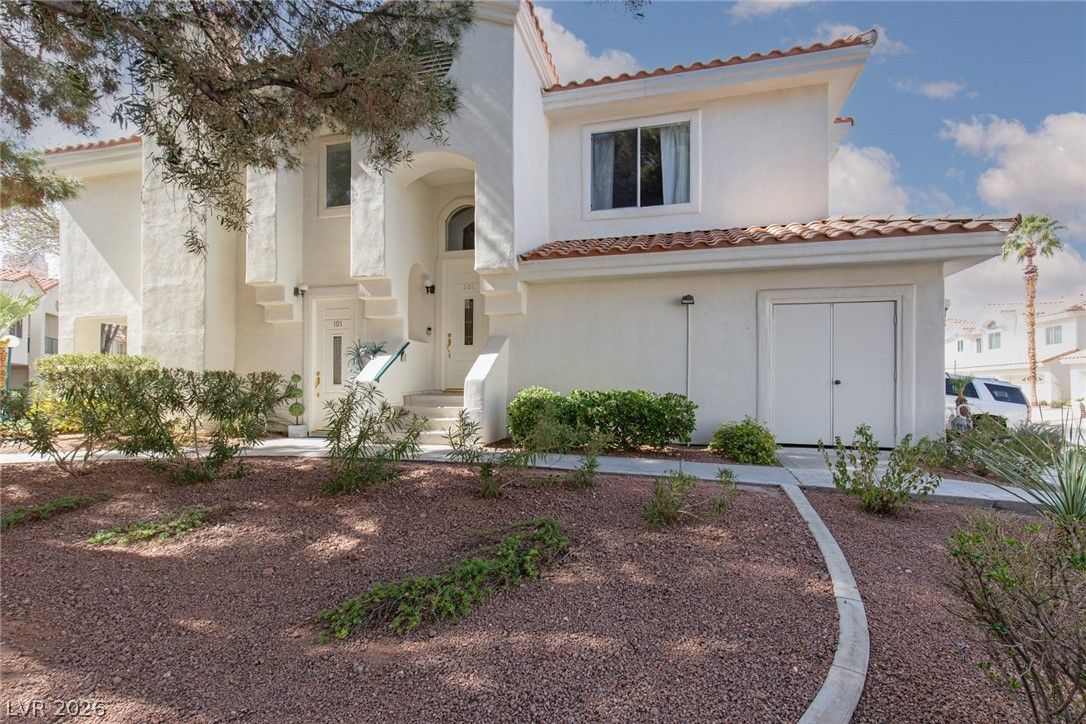 7625 Valley Green Drive 201 — photo 2