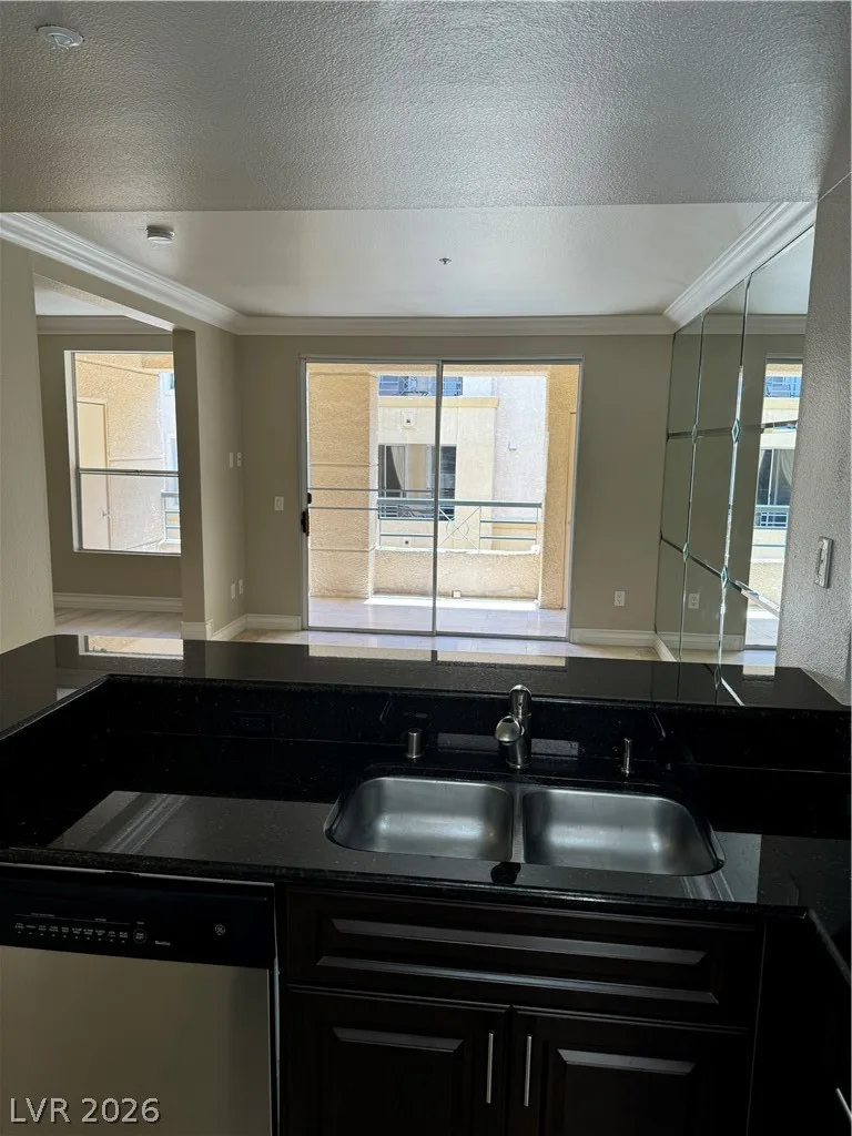 210 East Flamingo Road 228 — photo 4