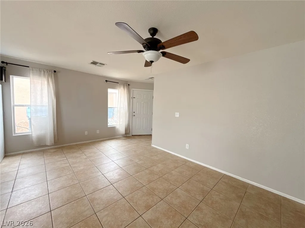 824 Blushing Rose Place — photo 5