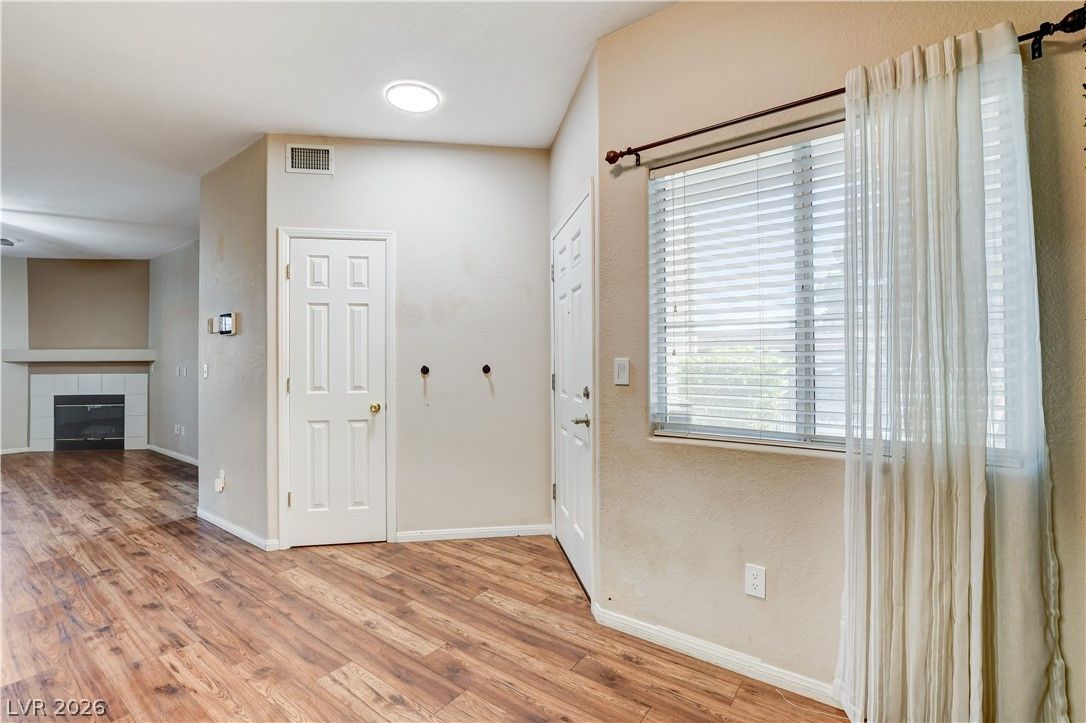 3320 South Fort Apache Road 130 — photo 4 of 19