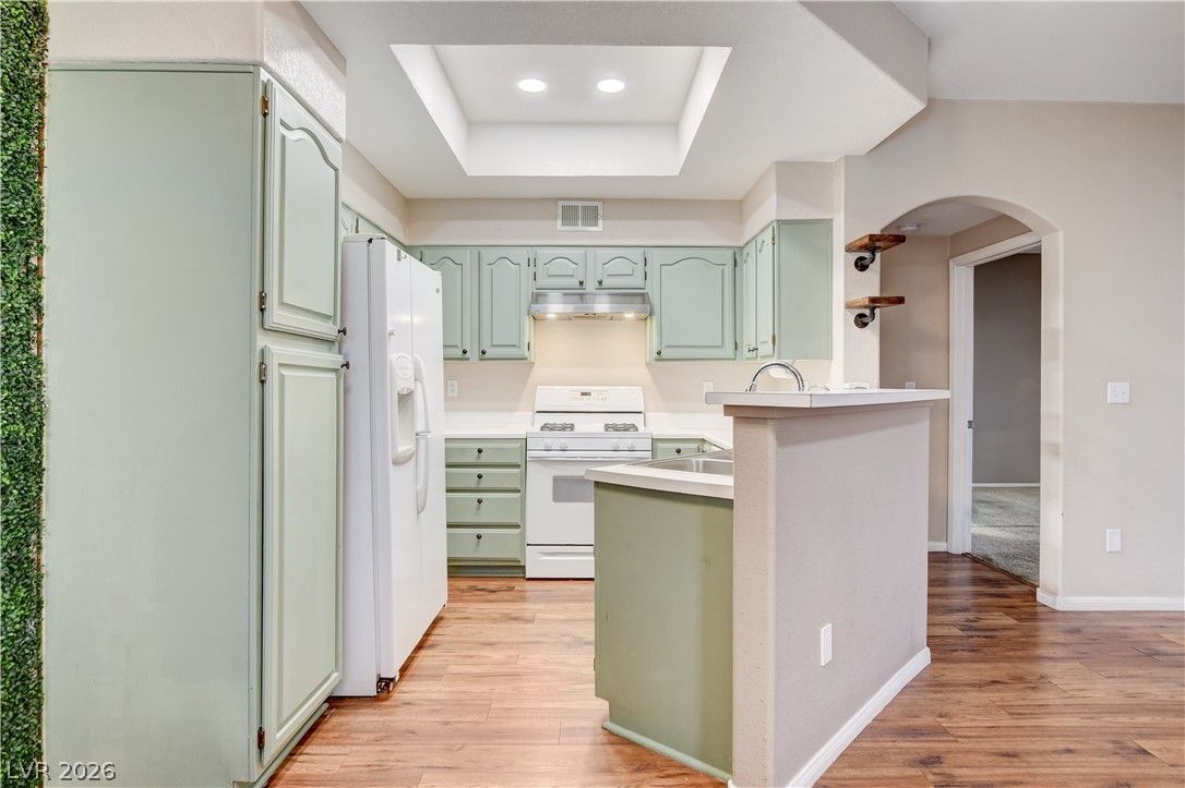 3320 South Fort Apache Road 130 — photo 5 of 19