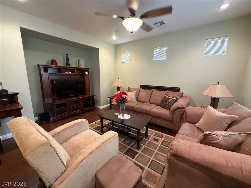 9125 Epworth Avenue — photo 2