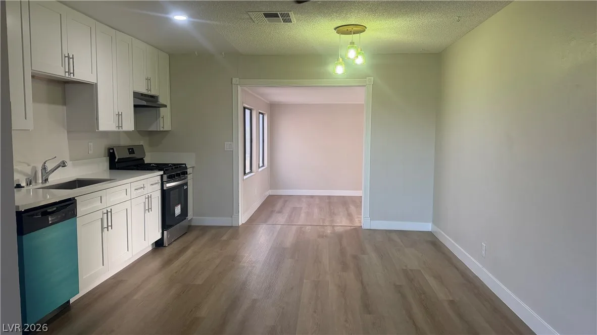 1505 Riggins Street — photo 5