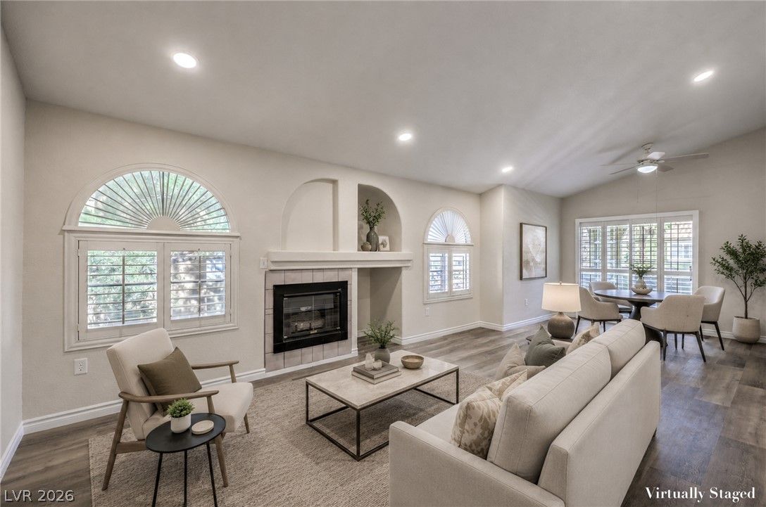 7950 West Flamingo Road 2185 — photo 3 of 44